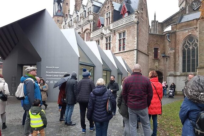 2-Hour Private Walking Tour of Bruges - The unlimited Q&A in a private group, and why it matters
