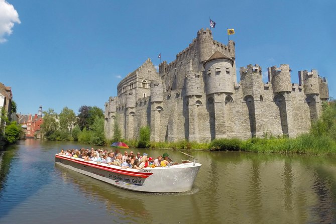 40-Minute Guided boat trip in medieval Ghent - Why a 40-minute Leie River cruise is such an easy Ghent win