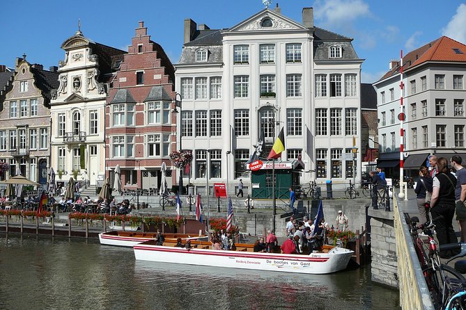 40-Minute Guided boat trip in medieval Ghent - The sights you will pass, from Ghent towers to Charles V