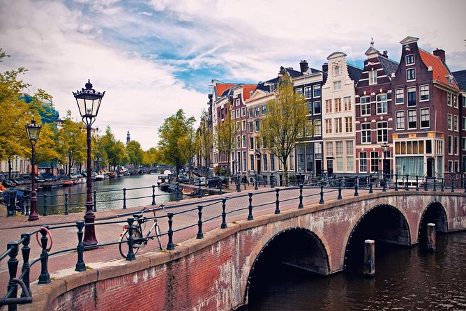 Amsterdam Day Trip from Brussels - The canal boat tour: your fast map of Amsterdam