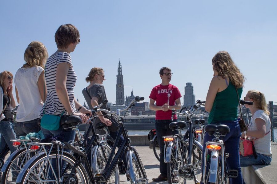 Antwerp: Guided Bike Tour - Bike Comfort, Pace, and the One Thing to Watch for