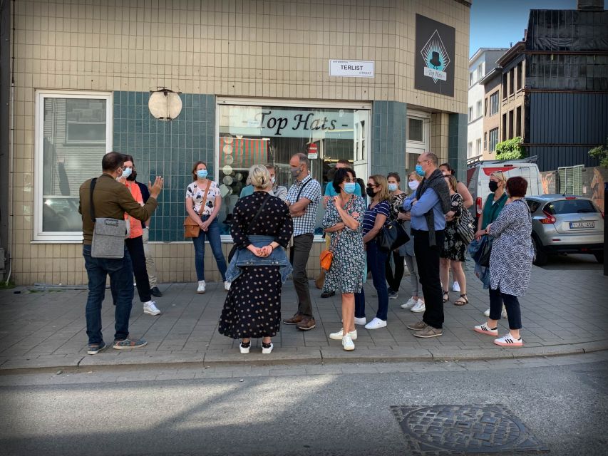 Antwerp: Jewish Neighbourhood Guided Walking Tour - Passing synagogues without going inside
