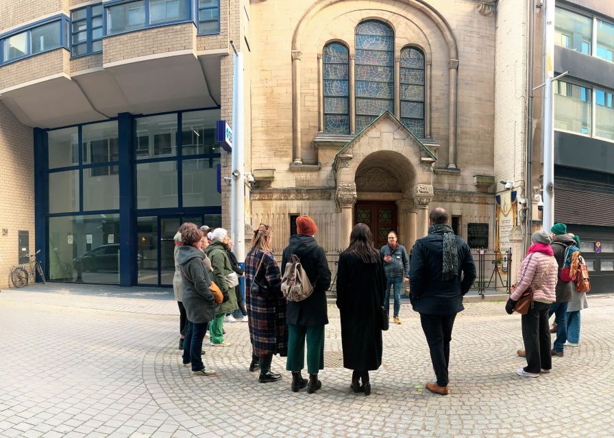 Antwerp: Jewish Neighbourhood Guided Walking Tour - Who should book this Antwerp Jewish neighbourhood walk?