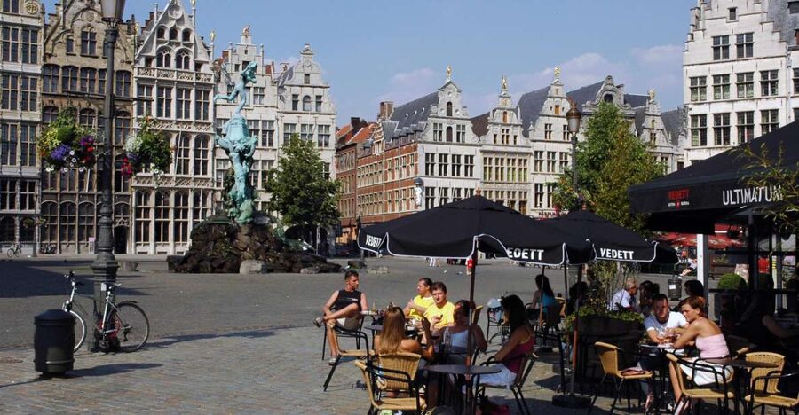 Antwerp: Private 3-Hour Historical Sightseeing Walking Tour - Key points worth knowing before you go
