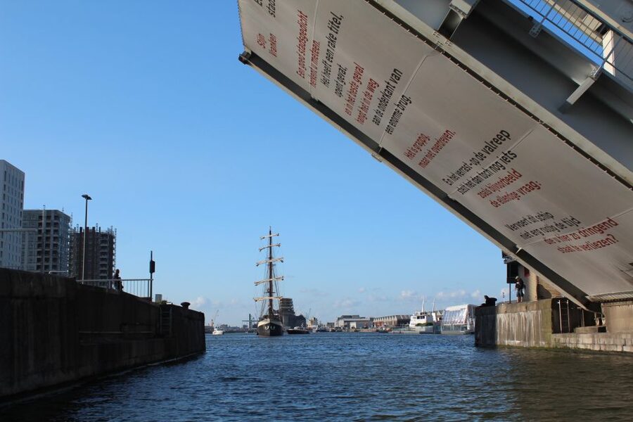 Antwerp: Private Old Harbour Boat Tour Incl. Drinks & Snacks - Key highlights worth clocking before you go