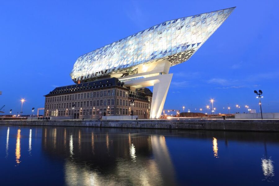 Antwerp: Private Walking Tour with a Local - Key points that make this Antwerp tour worth your time