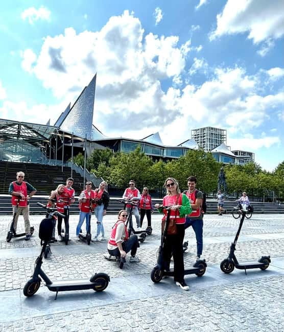 Antwerp: The Big Five City Highlights E-kickscooter Tour - Cost and Value: Is $80 for Two Hours a Good Deal?
