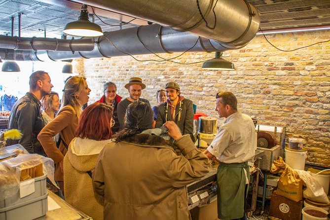 Best of Bruges: History, Chocolate & Beer Tour - The medieval Bruges walk: your quick way to understand the UNESCO center