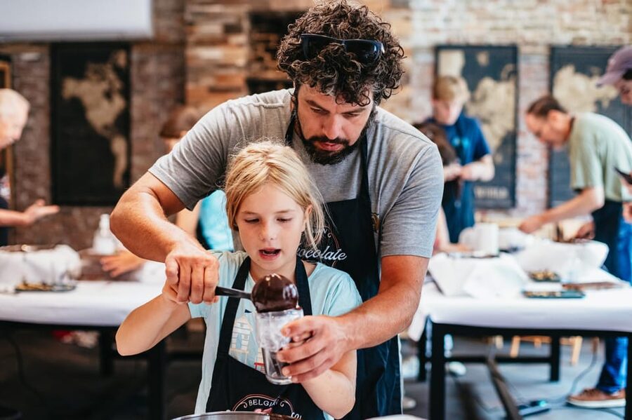 Bruges: Belgian Praline and Mendiants Chocolate Workshop - Pralines Step-by-Step, Tempering Shells and Making the Filling