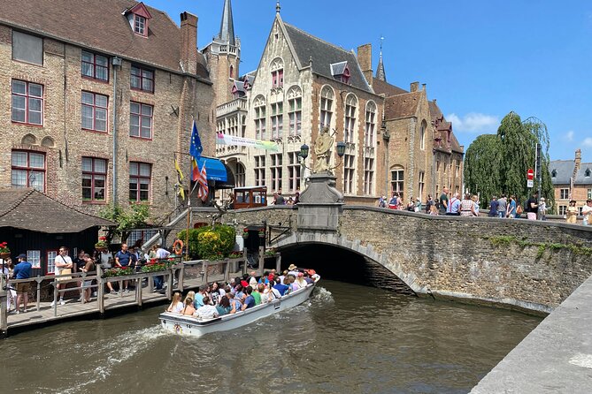 Bruges by a Local: Exciting Stories, Mysteries, People and Choco - Rozenhoedkaai viewpoints, canal energy, and the 2be Beer Wall pause