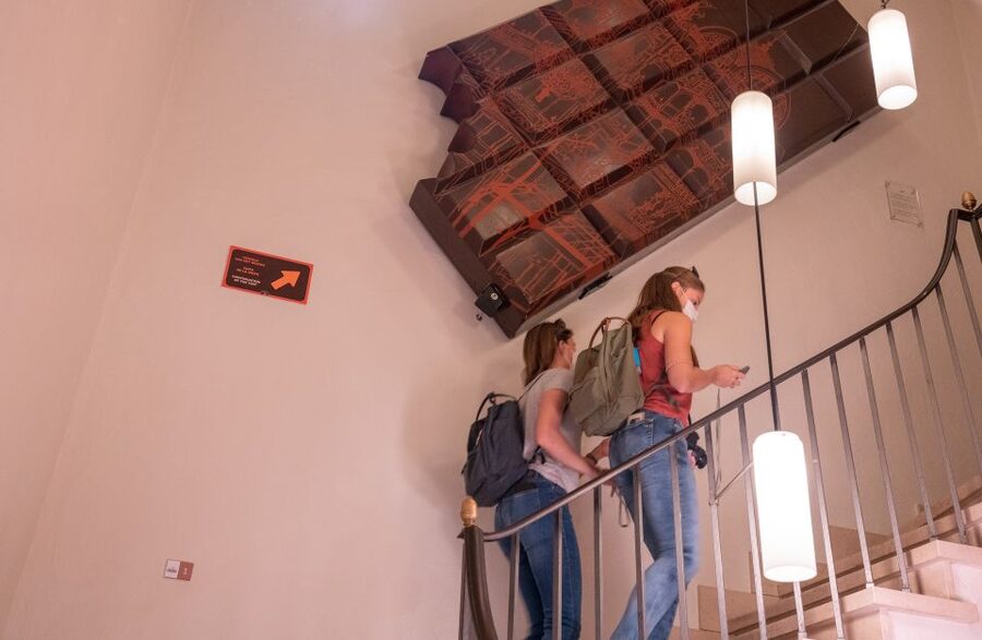 Bruges: Choco-Story Museum with Audio Guide and Tastings - Gift shop strategy: use the quiz to buy with confidence
