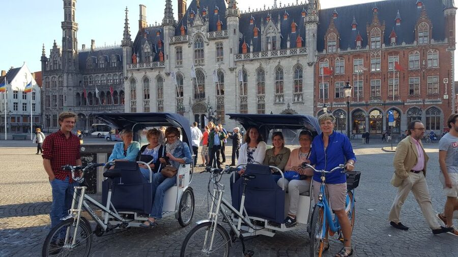 Bruges: Guided Rickshaw Tour - Why Bruges by Rickshaw Feels Like a Local Shortcut