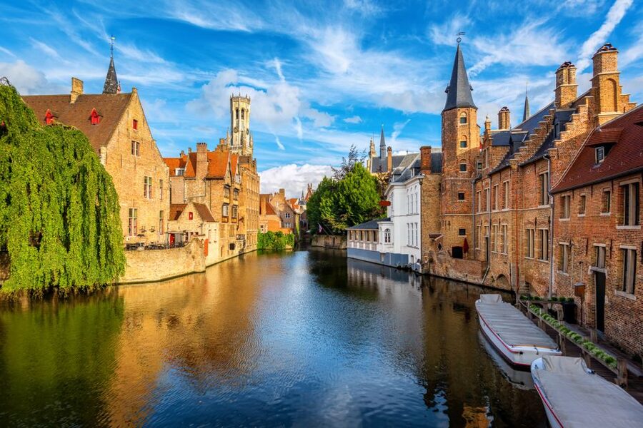 Bruges: Guided Rickshaw Tour - Starting at Market Square, and How to Not Lose Time
