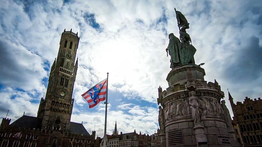 Bruges: Private Historical Highlights Walking Tour - Custom requests and the private group factor