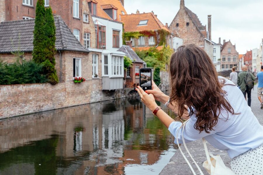 Bruges: Private Tour with Locals - Highlights & Hidden Gems - Key Highlights You Will Actually Feel in 3 Hours