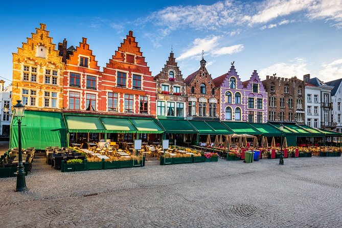 Bruges Scavenger Hunt and Highlights Self Guided Audio Tour - Getting Oriented Fast at Jan van Eyckplein (Without Waiting on Anyone)