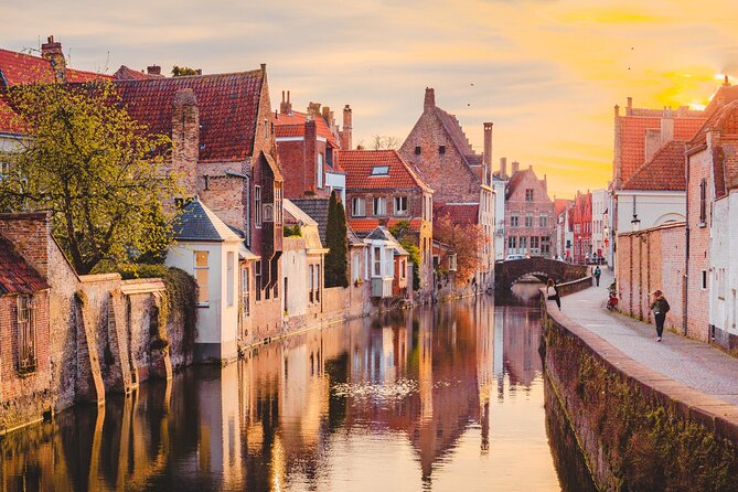 Bruges Scavenger Hunt and Highlights Self Guided Audio Tour - Flexibility Is the Real Superpower: Reorder, Skip, Pause, Resume