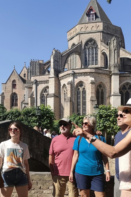 Bruges: Small Group Boat Cruise and Guided Walking Tour - Fish Market Vismarkt: 126 columns and a sense of how Bruges fed itself