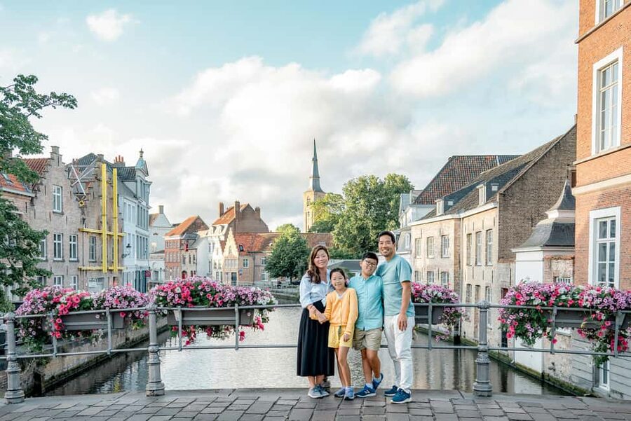 Bruges : Your private 1 hour photoshoot in the medieval city - What can go wrong, and how to fix it