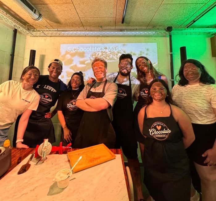 Brussels: 1h-Bean-to-Bar Chocolate Making Workshop - Arrive at The Unusual, Warmoesberg 49, and Get Started