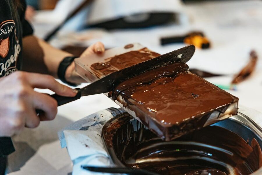 Brussels: 2.5-Hour Belgian Chocolate Making Workshop - What to bring, and how to carry your chocolates without a mess
