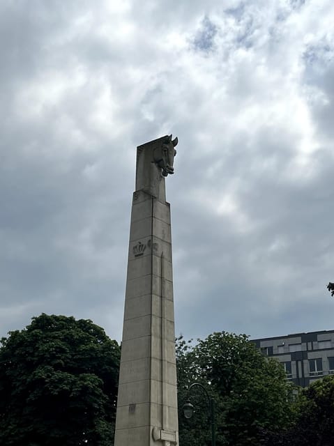 Brussels: 2-hours "Art Nouveau" Walking Tour - Guides, pace, and what the best versions of this tour feel like