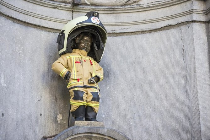 Brussels All In Tour : Belgian food, chocolate, beer, sightseeing - Place St. Gery: The Oldest Core and the Lost River Zenne