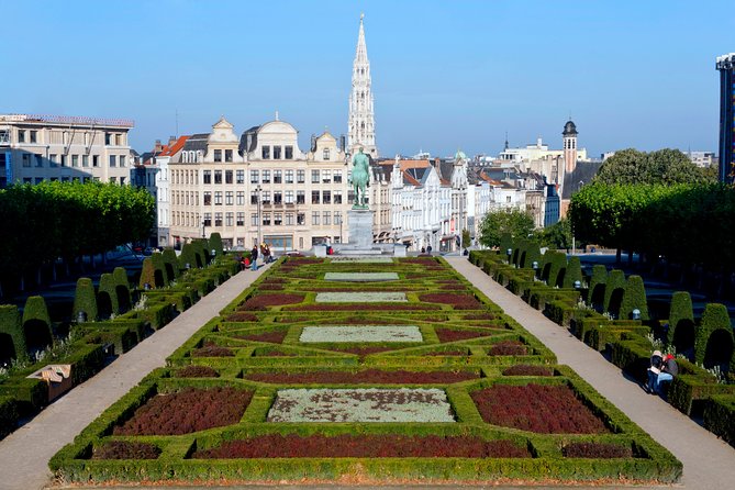 Brussels All In Tour : Belgian food, chocolate, beer, sightseeing - Palais Royal, Royal Palace and Mont des Arts: The Sights After You Eat