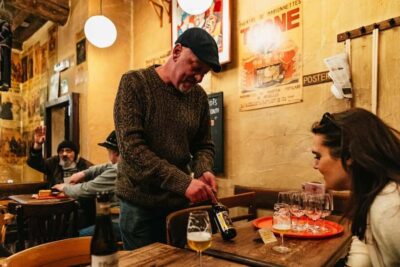 Brussels: Beer Tour with 6 Beers and 3 Chocolate Tastings
