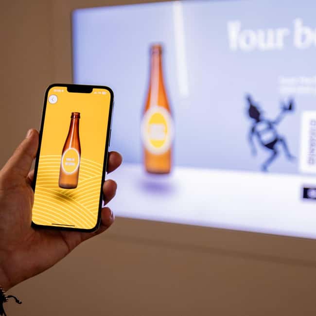 Brussels: Belgian Beer World Ticket with Rooftop & Free Beer - The tasting setup during your visit: two included glasses