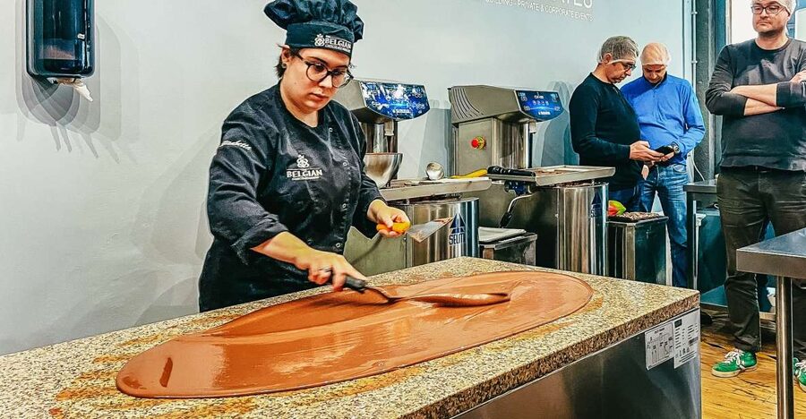 Brussels: Belgian Chocolate Making Workshop with Tastings - Inside the 150m2 training centre: why the setting matters