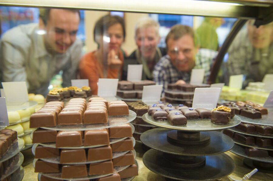 Brussels: Belgian Chocolate Tasting Tour - Cocoa Myths, Origins, and Legends in Plain Language