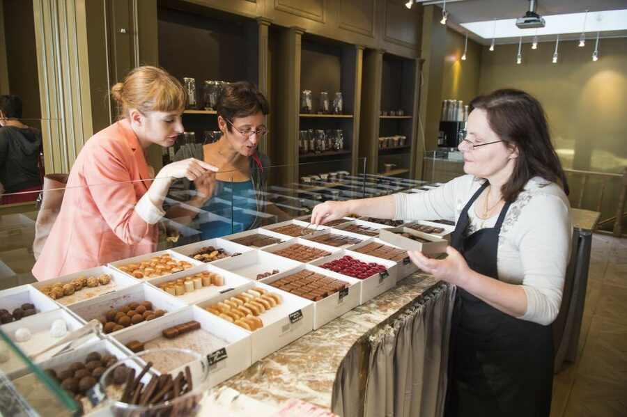 Brussels: Belgian Chocolate Tasting Tour - Should You Book This Brussels Belgian Chocolate Tasting Tour?