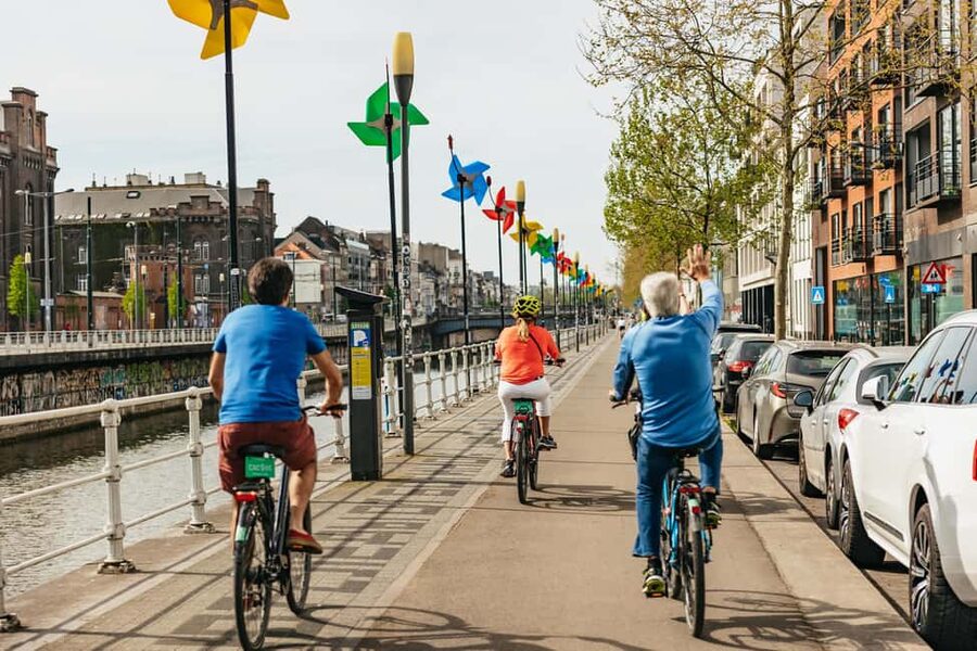 Brussels: City Highlights and Hidden Gems Bike Tour - Practical Notes for Your Day on the Saddle