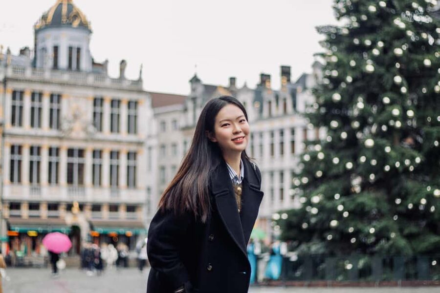 Brussels City Photoshoot With a Professional Photographer - What you will get back: originals, edits, and the payoff timeline