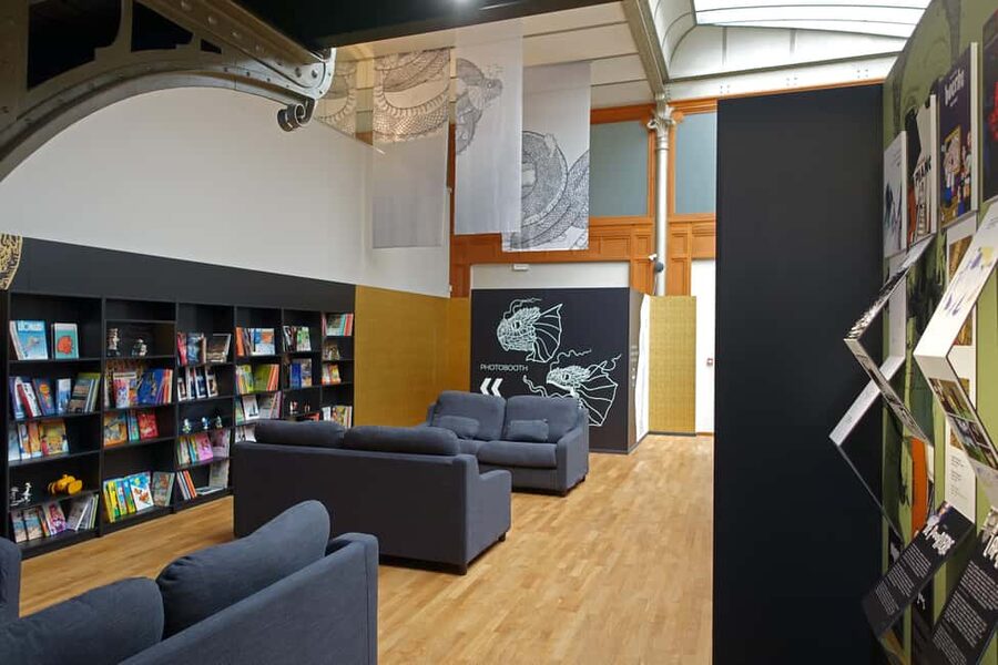 Brussels: Comic Art Museum Entrance Ticket - The comics library reading room and AR application