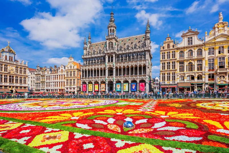 Brussels: Highlights and Hidden Corners Private Guided Walk - Key highlights you’ll feel right away
