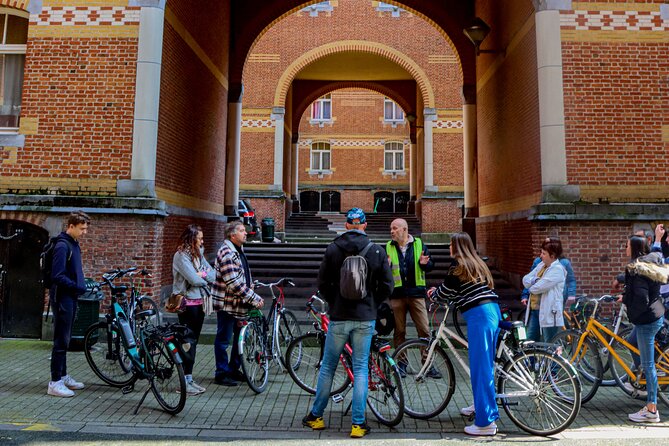 Brussels Highlights & Hidden Gems Bike Tour - Getting ready: bikes, helmets, and the real road feel