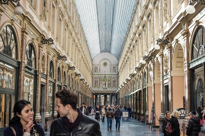 Brussels: Historical Walking Tour with Chocolate & Waffle Tasting - Place Royale to Mont des Arts: a scenic reset that helps the day feel complete