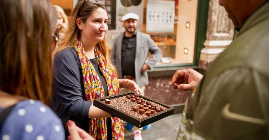 Brussels: Hungry Mary's Famous Beer and Chocolate Tour - Bar stops around Grand Place: why the venue choice matters