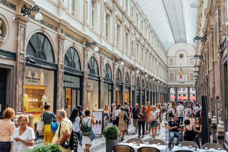 Brussels: Private Food Tour - 10 Tastings with Locals - Price and logistics: is $184 worth it?
