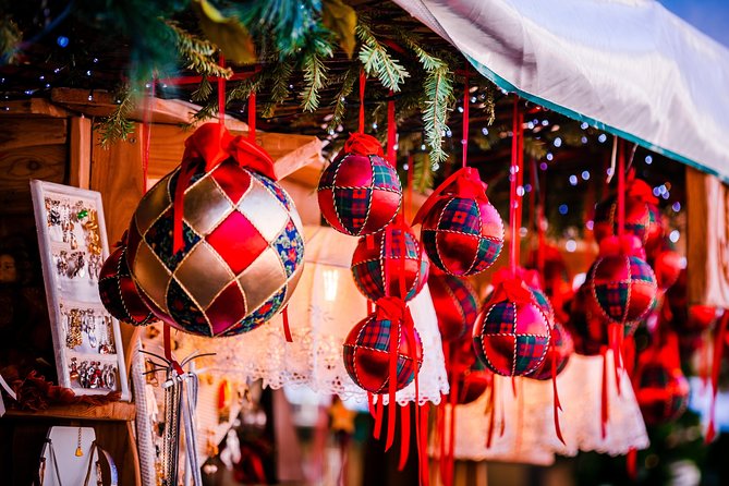 Brussels Private & Personalized Christmas Tour with a Local Guide - UNESCO-listed monuments, plus Cathedral and Royal Palace style highlights