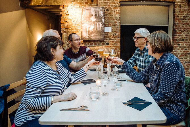 Brussels Private & Personalized Full-Day Tour with a Local Guide - Chocolate time with a top-tier chocolatier: learn how to taste