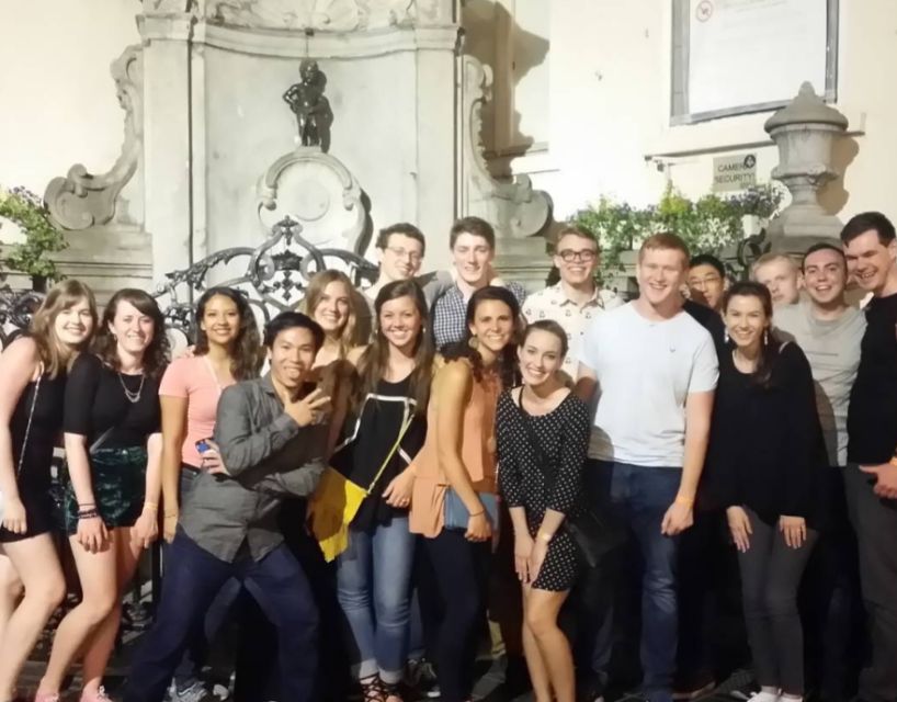 Brussels: Pub Crawl and Nightlife Party Experience - Alcohol choices, discounts, and the smart way to order