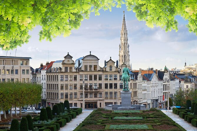 Brussels Scavenger Hunt and Highlights Self Guided Audio Tour - St Michael and St Gudula Cathedral, a dramatic stop on foot