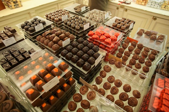 Brussels Small-Group Chocolate Appreciation Tour - Stop 1: Royal Galleries Saint-Hubert, Three Shops and Big Tasting Energy