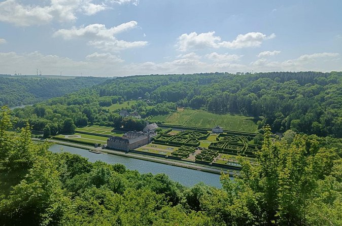Brussels to Dinant Private Luxury Car Tour - Dinant Arrival: A Quick Transition Before the Citadelle