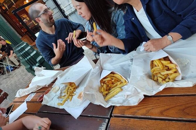 Brussels Walking and Tasting Tour (Beers,Chocolates&Fries/Waffle) - Royal Saint-Hubert Galleries: Chocolate Tasting in an Iconic Arcade