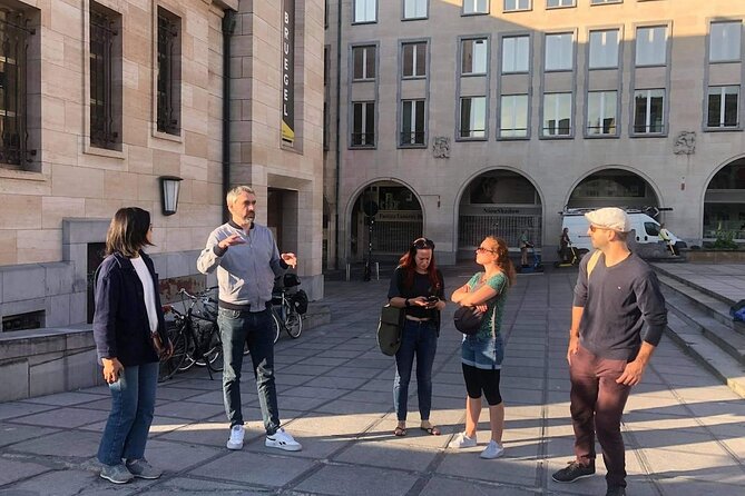Brussels Walking and Tasting Tour (Beers,Chocolates&Fries/Waffle) - Grand Place: The Architecture Lesson You Actually Want to Listen To