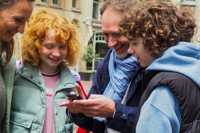 Children's escape game in the city of Durbuy Marsupilami - Puzzles that use the city, and what to watch for
